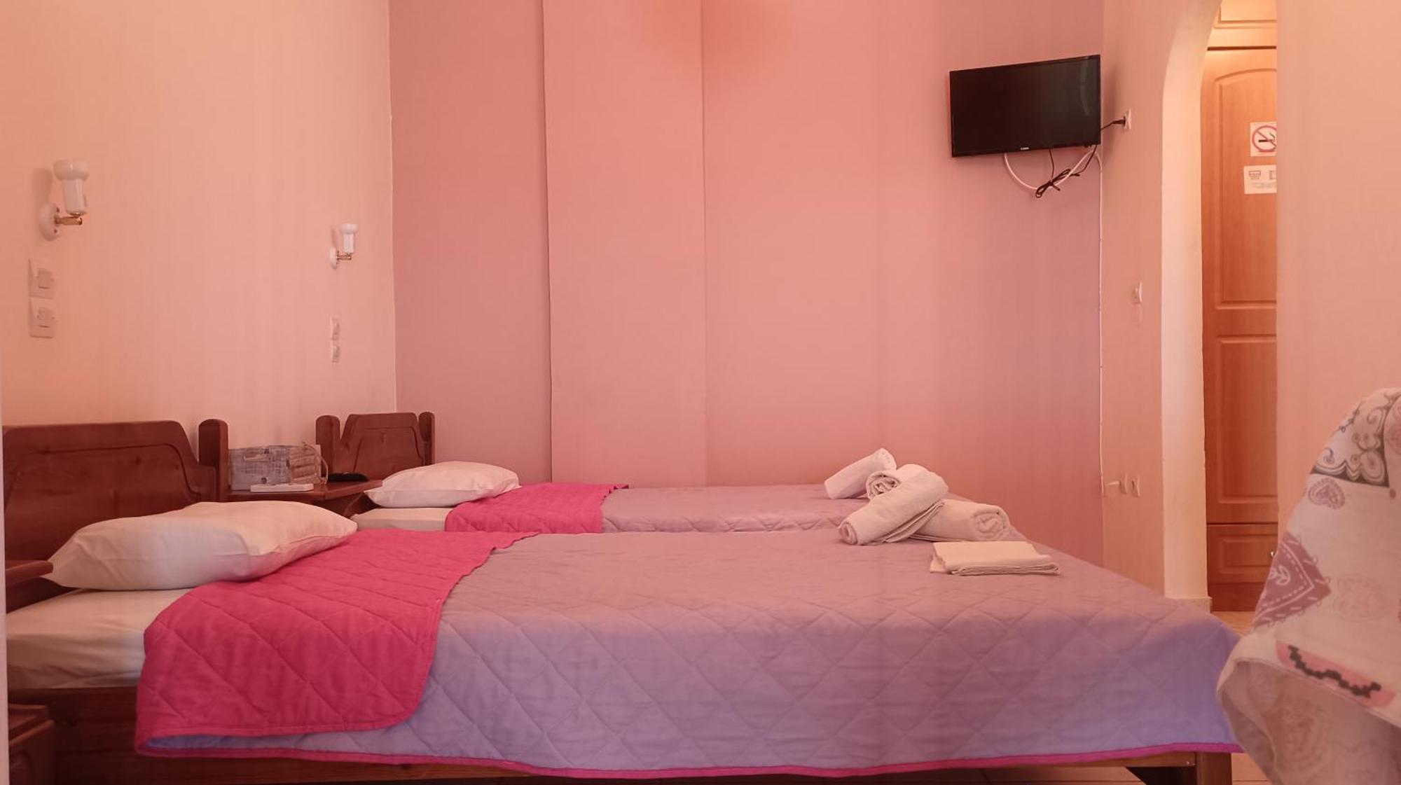 Studios Zaritsi Τυρός Εξωτερικό φωτογραφία