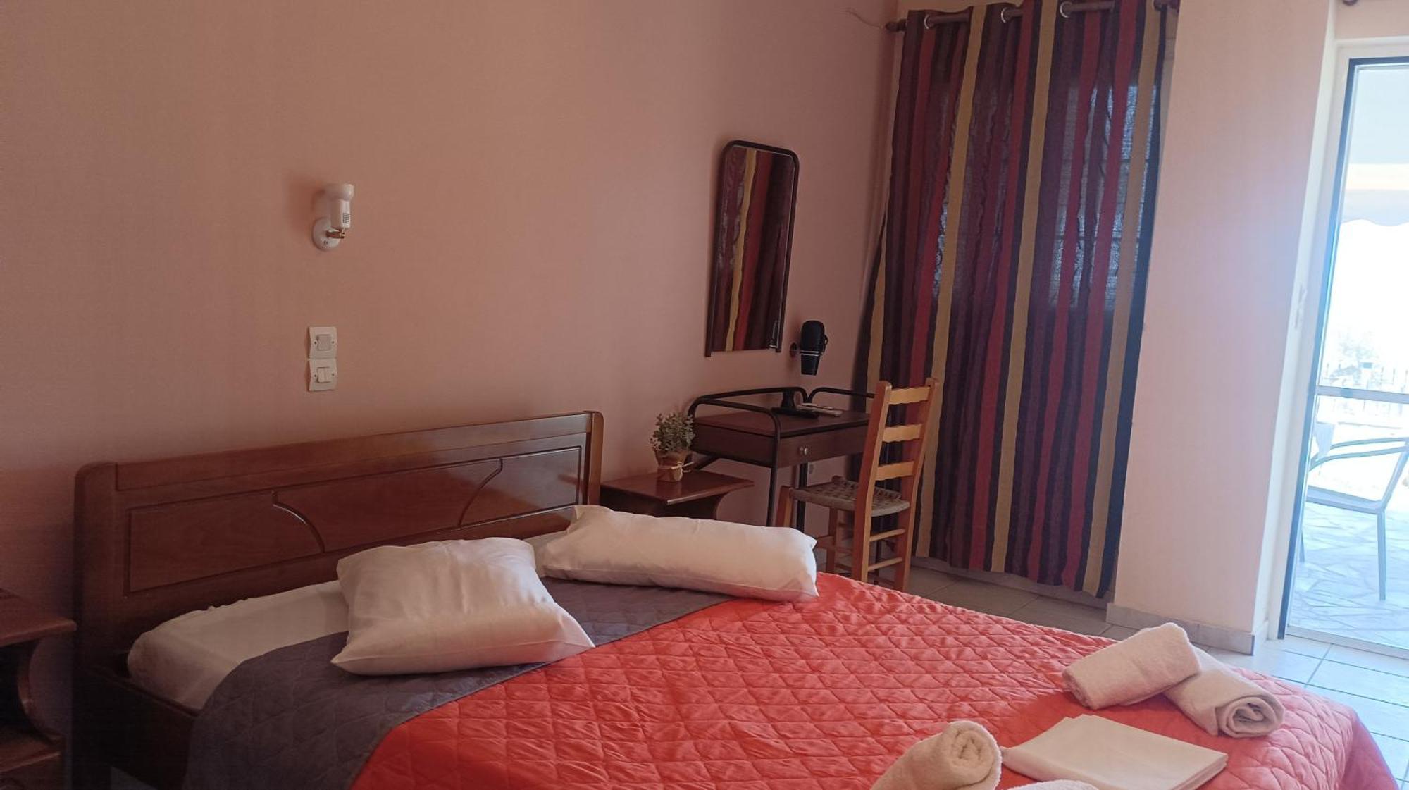 Studios Zaritsi Τυρός Εξωτερικό φωτογραφία